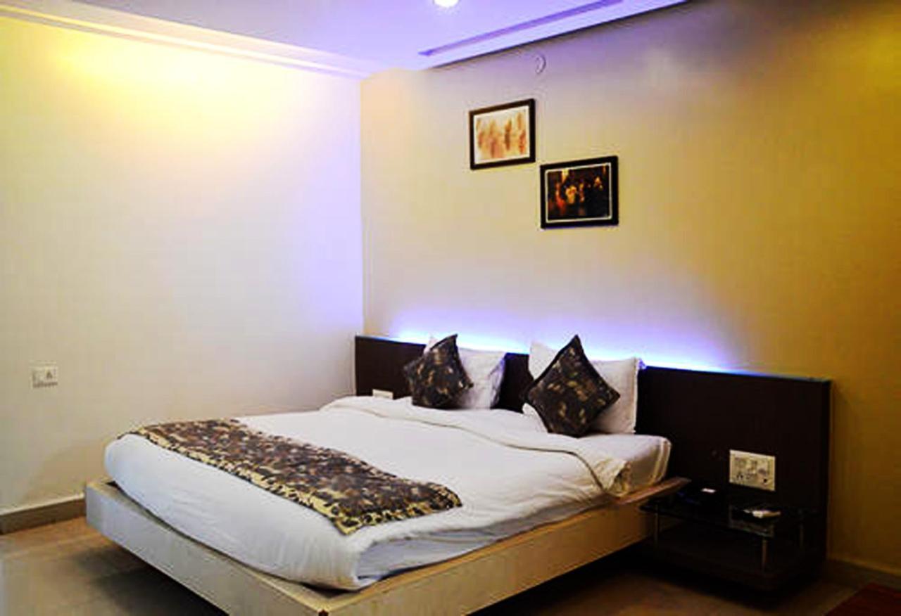 Cotton County Club And Resort Hubli Extérieur photo