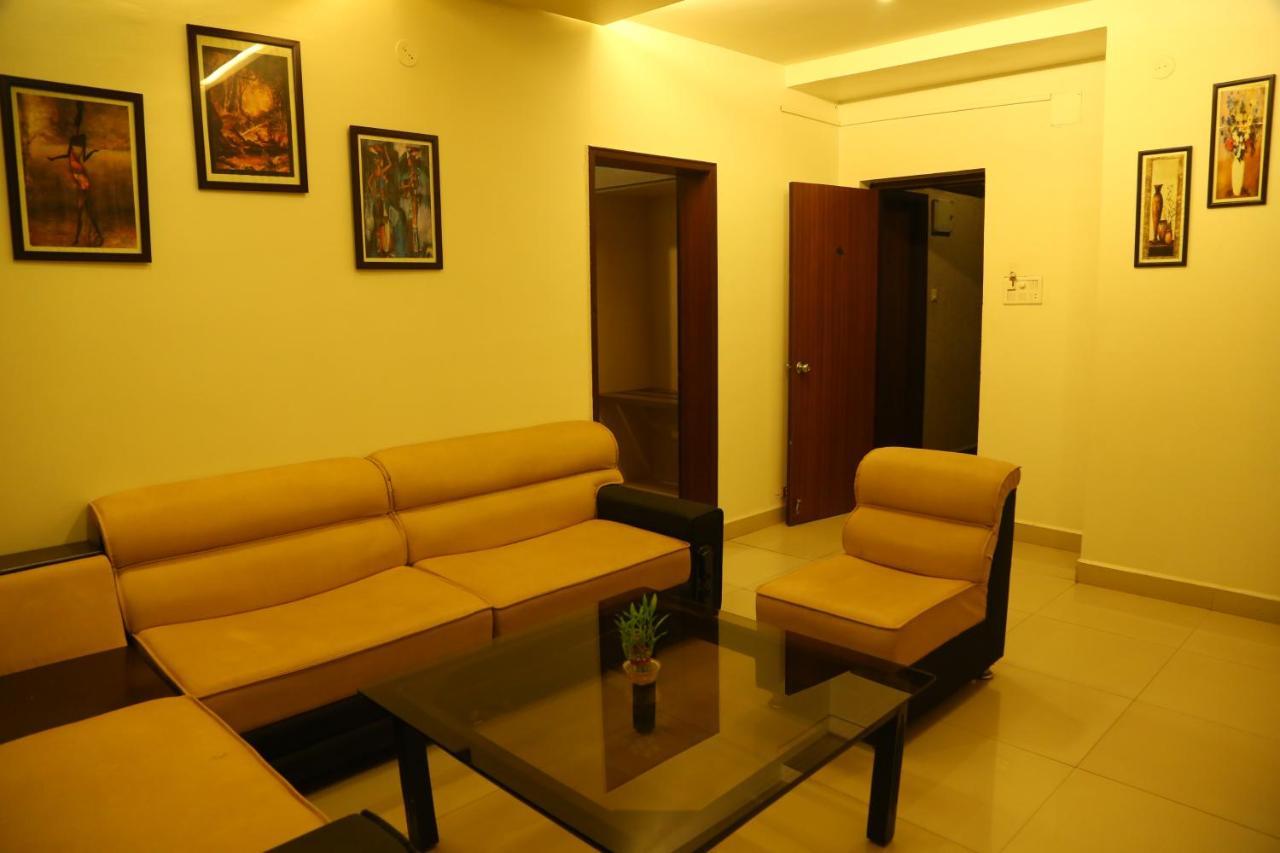 Cotton County Club And Resort Hubli Extérieur photo